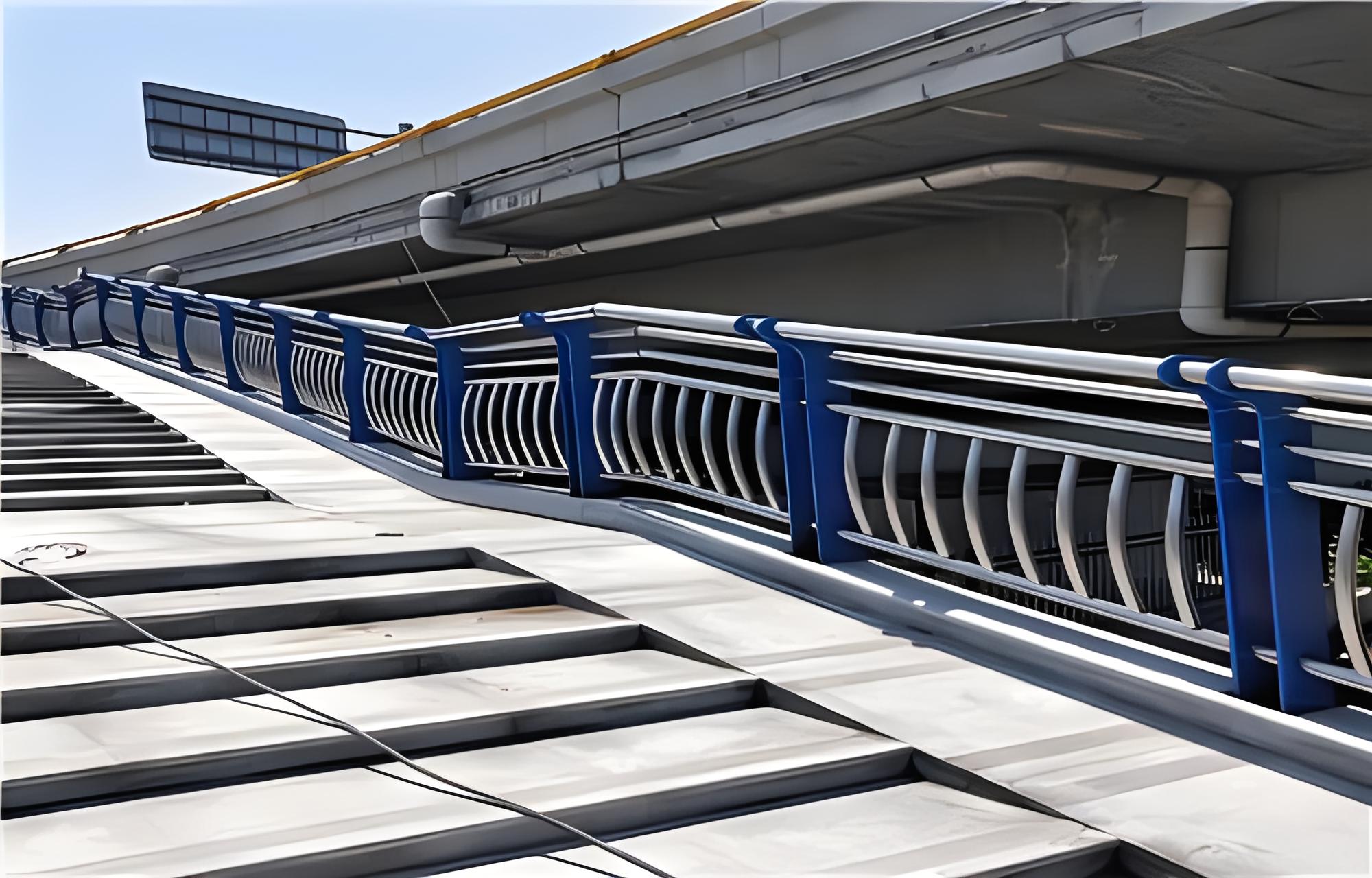 濮阳不锈钢桥梁护栏维护方案：确保安全，延长使用寿命